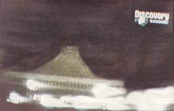 UFO over Lithuanian parliament